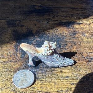 Elegant Brown Women's Heeled Shoe